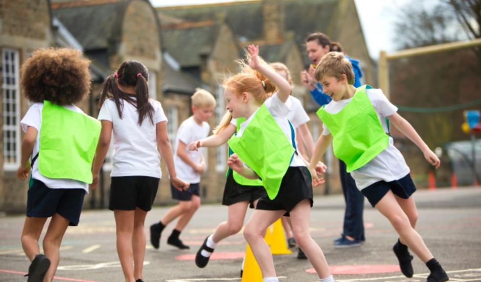 picture of children doing pe in school