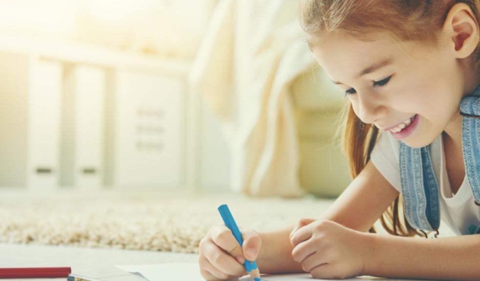 picture of a child colouring