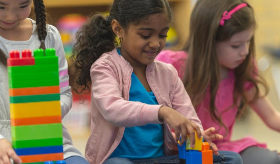 picture of children at a family hub