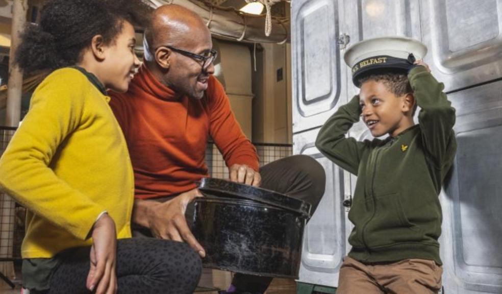 picture of family at imperial war museum