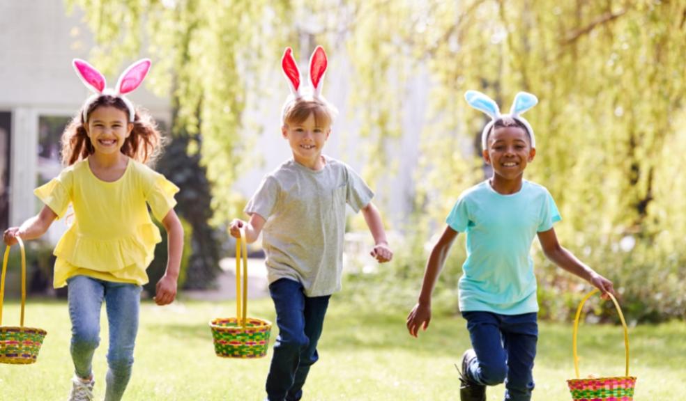 picture of children on an easter egg hunt