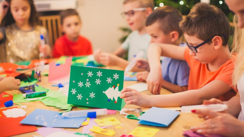 picture of a kids Christmas holiday club