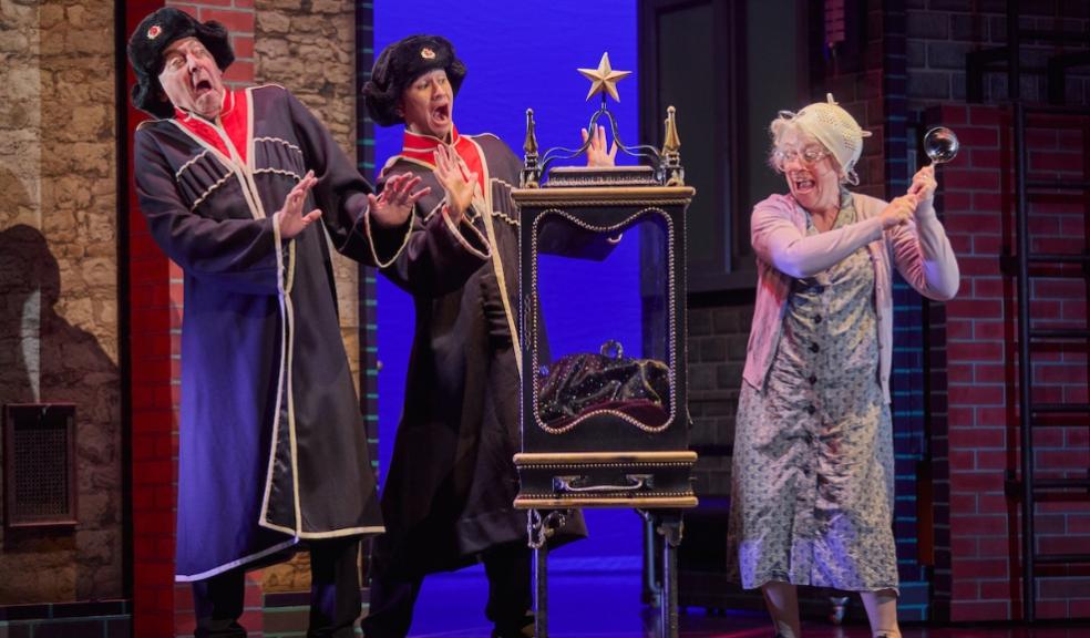 picture of gangsta granny in the theatre