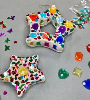 picture of christmas disco clay activity at hobbycraft