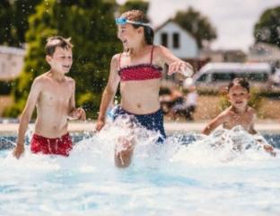 picture of children in a swimming pool