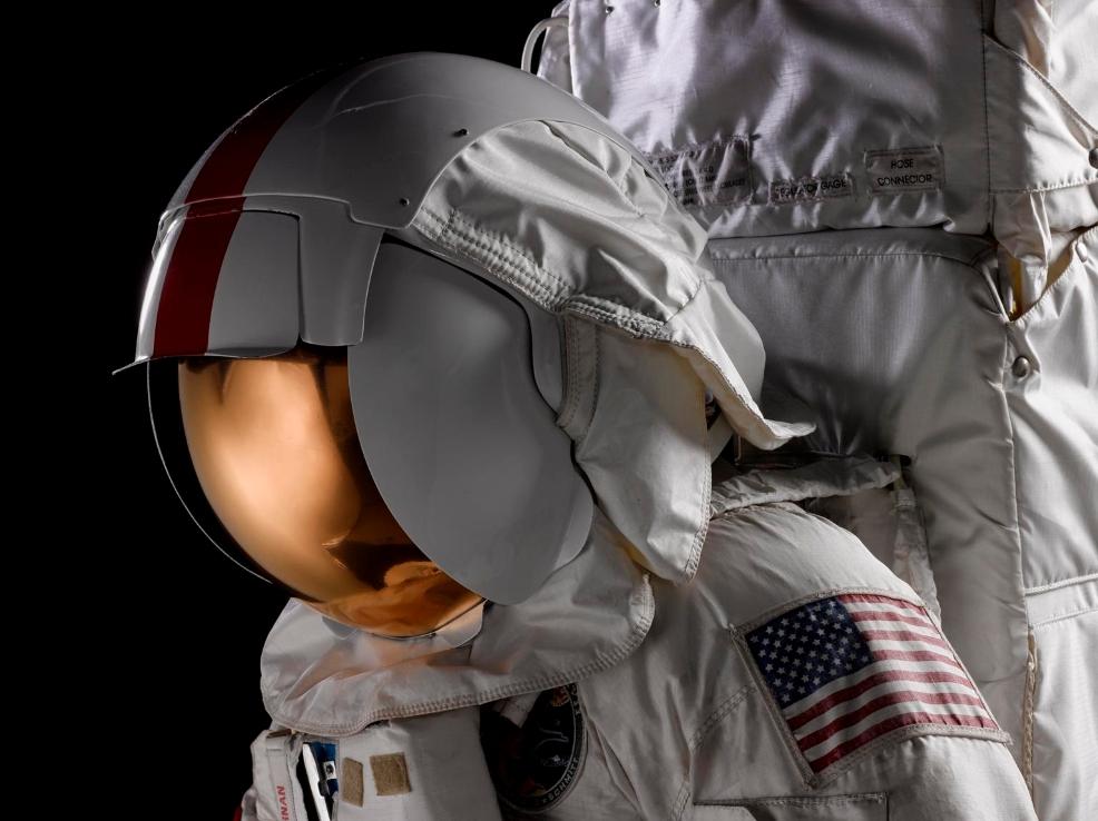 picture of Apollo 17 A7LB Lunar Extravehicular Mobility Unit Space Suit