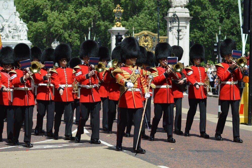 picture of Changing of the Guard Walking Tour in London