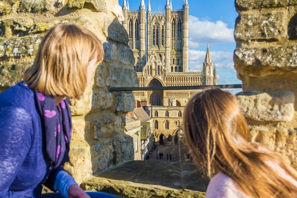 picture of Family on Lincoln Castle Walls