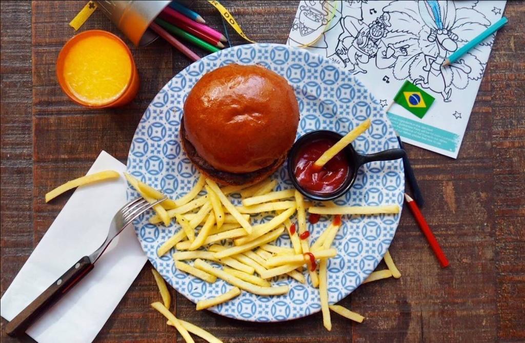 picture of food at the O2