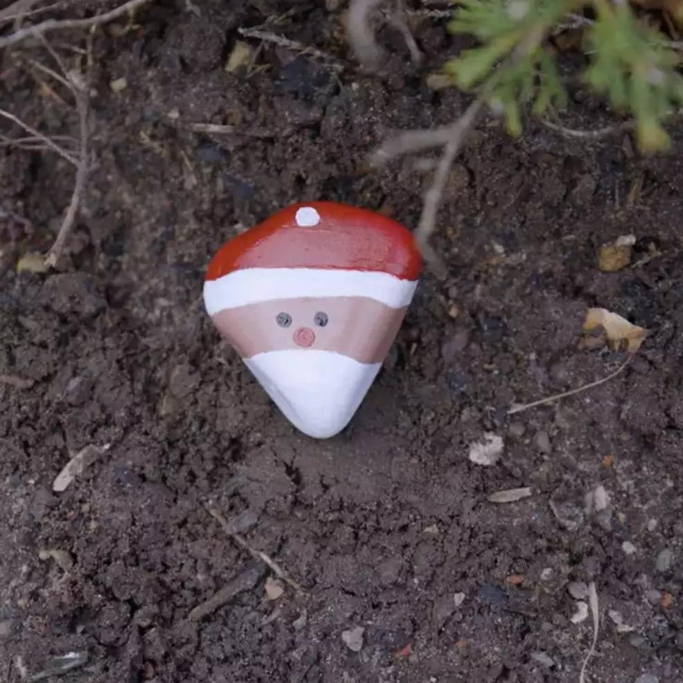 picture of Santa Stone craft