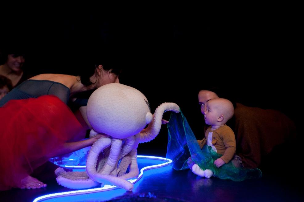 picture of Underwater, a show for babies and their grown-ups