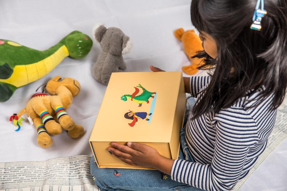 picture of pip and henry shoe box packaging