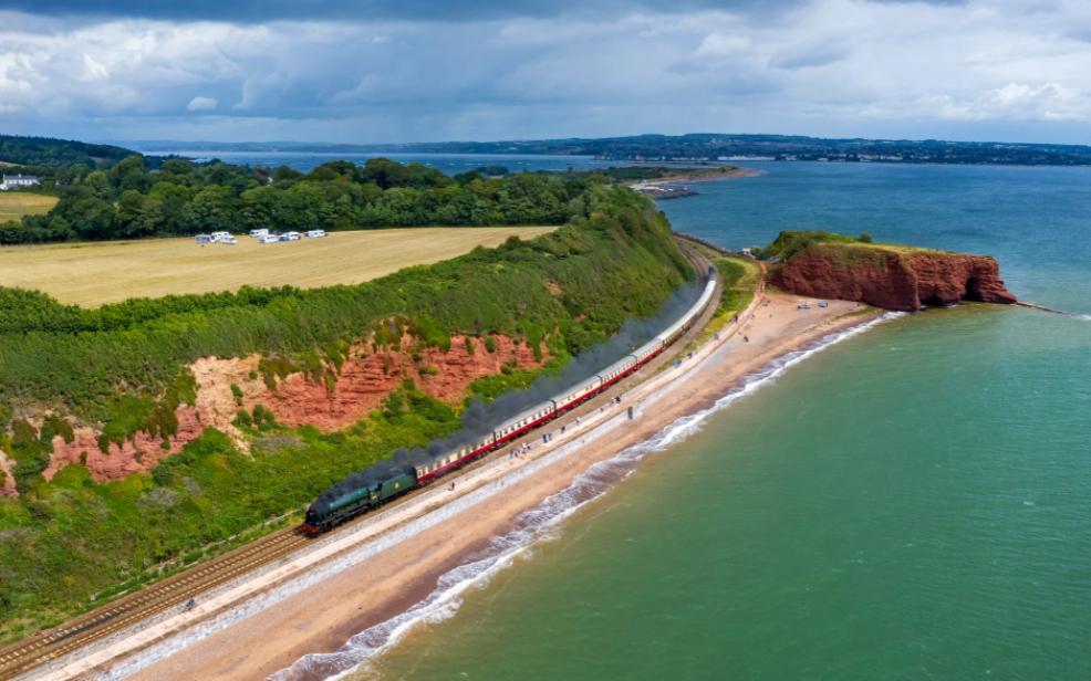 picture of a steam train in Dawlish 