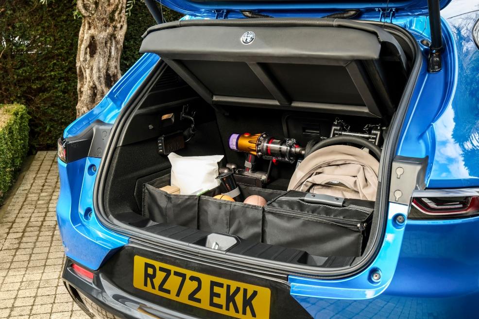 picture of ALFA ROMEO TONALE EDIZIONE BAMBINI