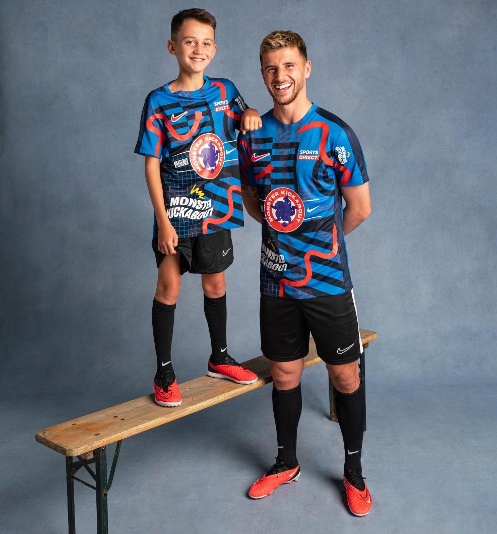 picture of Mason Mount and Mini Mount