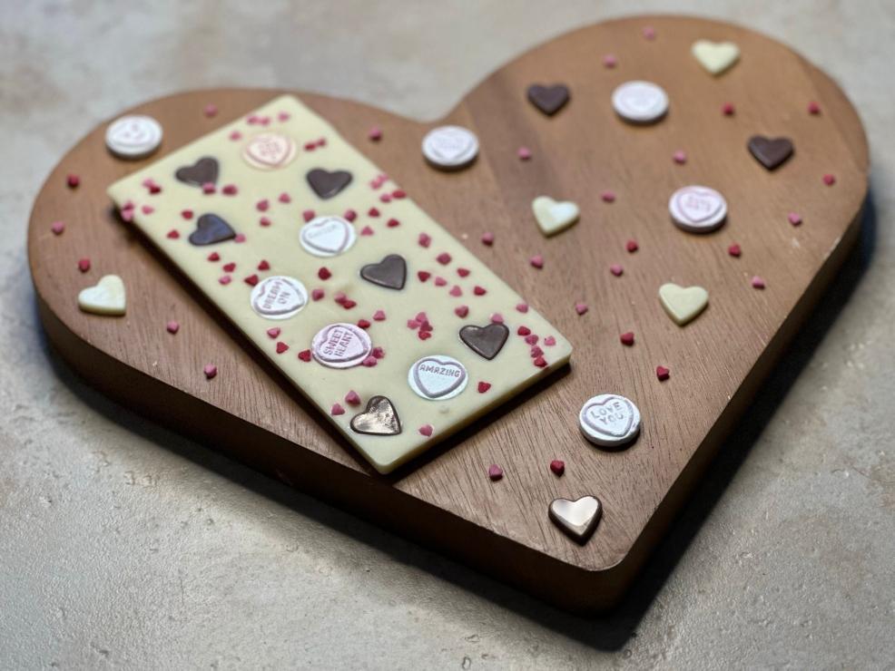 picture of Valentines day chocolate bar