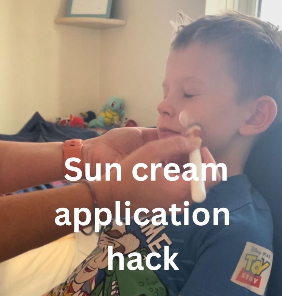picture of kids sun cream application hack
