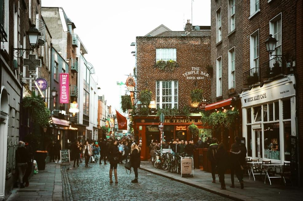 picture of Temple Bar in Dublin