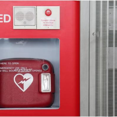 picture of a defibrillator