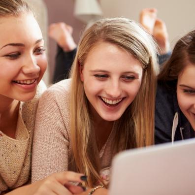 three teenage girls online